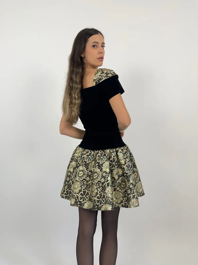 Abito corto anni '80