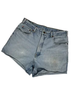 Bermuda Levi’s 416