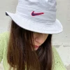 Bucket hat Nike 90s