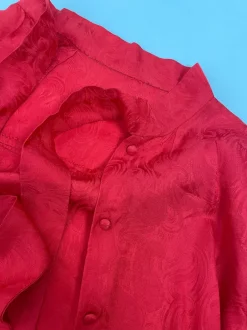 Camicia vintage con fiocco