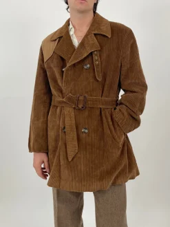 Cappotto corto anni '70 in velluto a coste