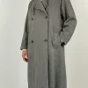 Cappotto doppiopetto anni '70 in lana con trama spigata