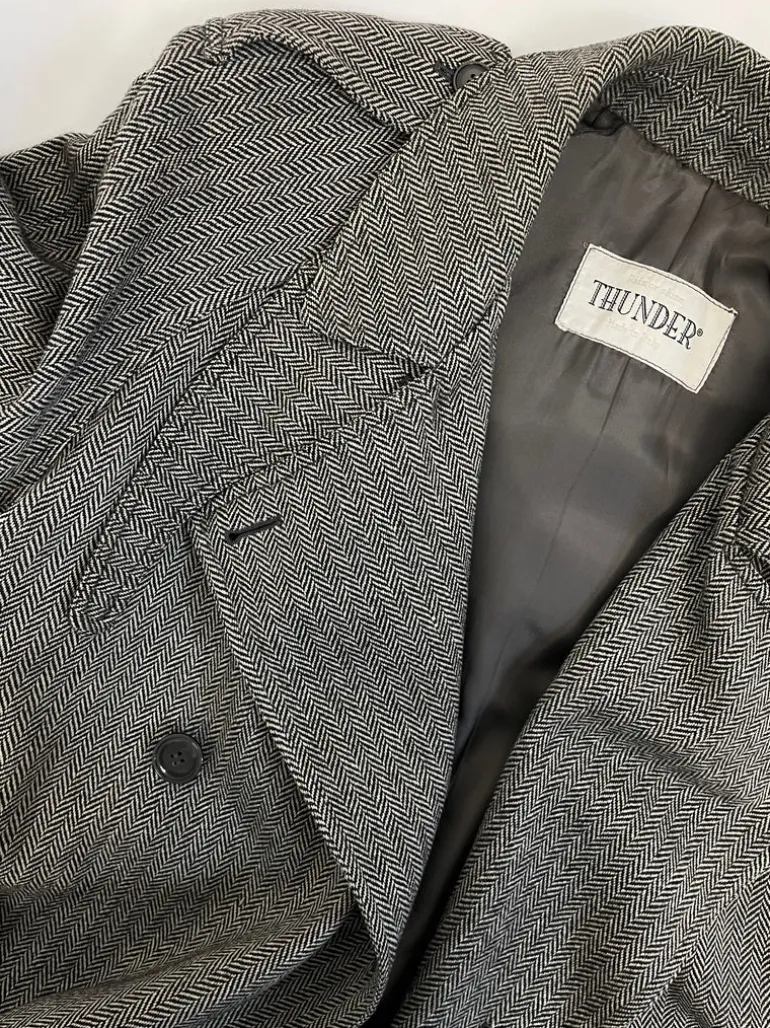 Cappotto doppiopetto anni '70 in lana con trama spigata