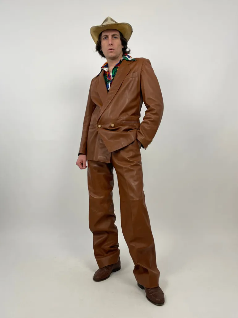 Completo anni '70 in pelle