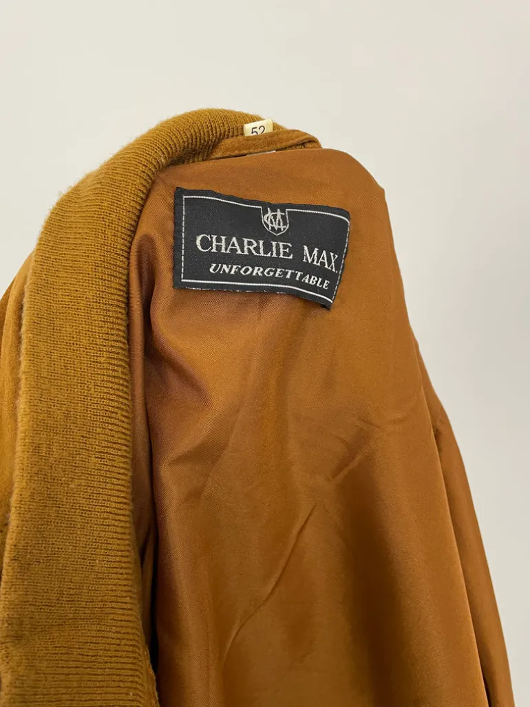 Giacca vintage in pelle scamosciata