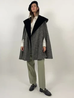 Mantella sartoriale in lana