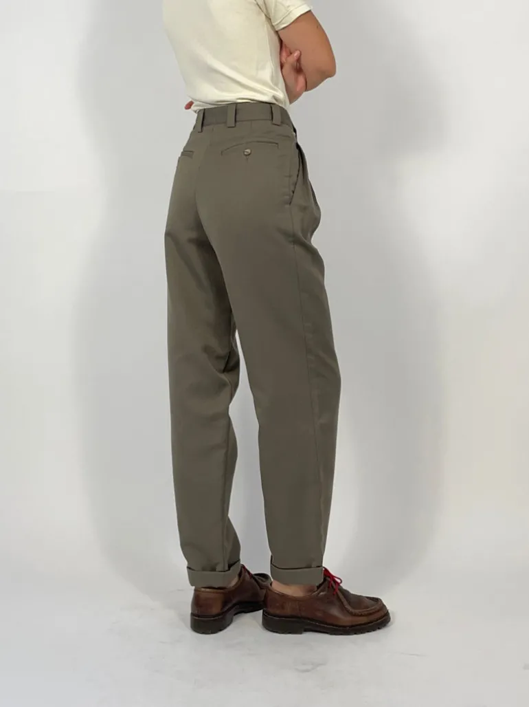 Pantaloni anni '70 con pence