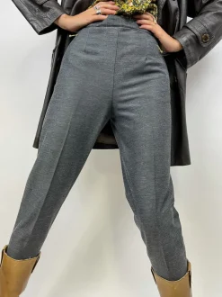 Pantaloni con sottopiede