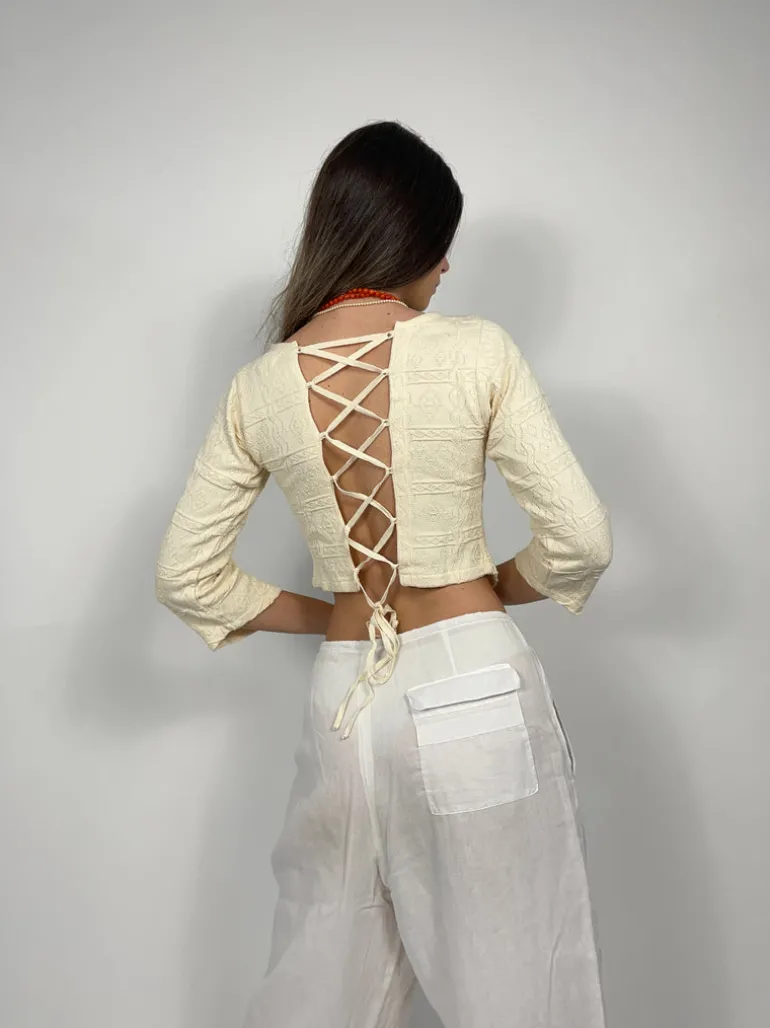 Top in cotone con intreccio sul retro